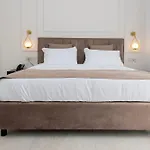Odeon 3* Νάπολη